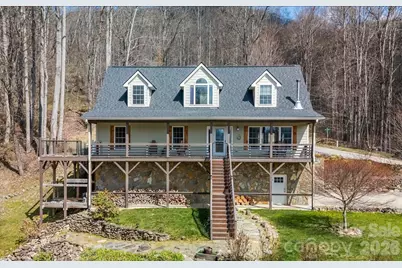 1045 Upward Way, Waynesville, NC 28785 - Photo 1