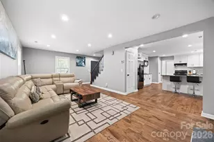 2006 Killarney Pl, Charlotte, NC 28262 - Photo 7