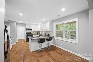 2006 Killarney Pl, Charlotte, NC 28262 - Photo 9