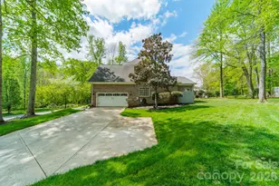 5618 Sugarcane Ct, Mint Hill, NC 28227 - Photo 3