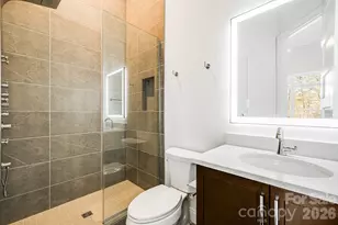 202 Lakeshore Dr, Sapphire, NC 28774 - Photo 27