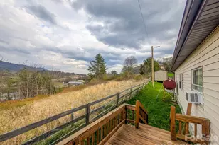 107 Mocking Bird Ln, Burnsville, NC 28714 - Photo 33