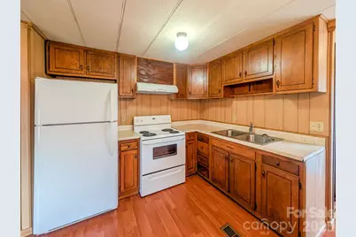 107 Mockingbird Lane, Burnsville, NC 28714 - Photo 17