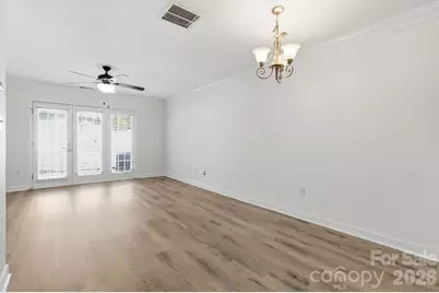 1336 Green Oaks Lane #E, Charlotte, NC 28205 - Photo 9