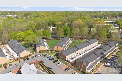 1336 Green Oaks Lane #E, Charlotte, NC 28205 - Photo 37