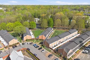 1336 Green Oaks Ln, Charlotte, NC 28205 - Photo 37