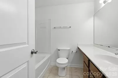 1336 Green Oaks Lane #E, Charlotte, NC 28205 - Photo 19