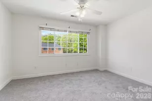 1336 Green Oaks Ln, Charlotte, NC 28205 - Photo 15