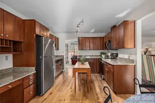 201 Crowfields Dr, Asheville, NC 28803 - Photo 9