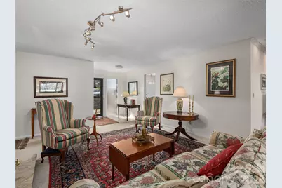 201 Crowfields Drive, Asheville, NC 28803 - Photo 5