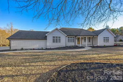 1 Sweetbriar Court, Greer, SC 29650 - Photo 3