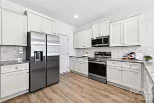 5313 Rockwood Rd, Charlotte, NC 28216 - Photo 11