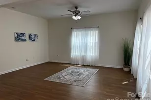 131 High Bluff Cir, Mooresville, NC 28115 - Photo 9