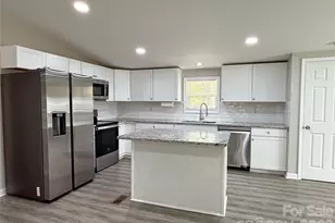 1332 Poplar Glen Dr, Kannapolis, NC 28083 - Photo 5