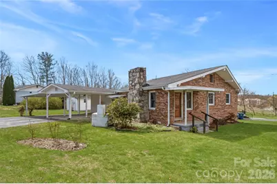 429 Jack Street, Hendersonville, NC 28792 - Photo 1