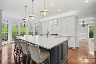 8904 Magnolia Heights Ct, Charlotte, NC 28270 - Photo 5