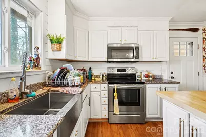 508 Pineywood Road, Thomasville, NC 27360 - Photo 11