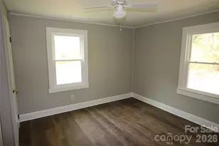 210 Cameron St, Shelby, NC 28150 - Photo 9