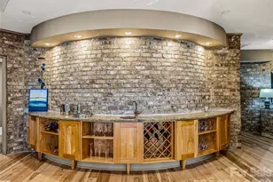21 Battery Park Ave, Asheville, NC 28801 - Photo 7