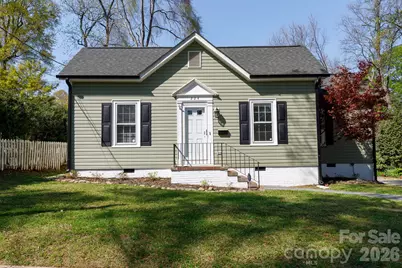 224 W 4th Avenue, Gastonia, NC 28052 - Photo 1