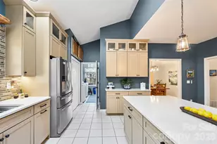 94 Squirrel Trail, Hendersonville, NC 28791 - Photo 13