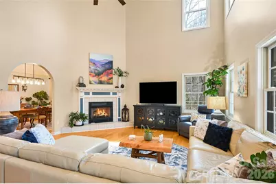 94 Squirrel Trail, Hendersonville, NC 28791 - Photo 7