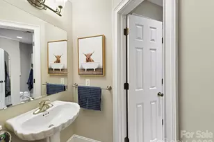 6114 Four Wood Dr, Matthews, NC 28104 - Photo 31