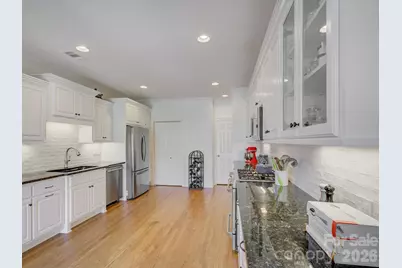 8905 Challis Hill Lane, Charlotte, NC 28226 - Photo 11