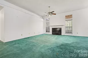 2008 Sloan Dr, Charlotte, NC 28208 - Photo 5