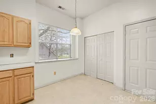 2008 Sloan Dr, Charlotte, NC 28208 - Photo 13