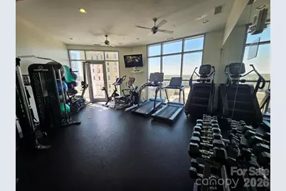 333 W Trade Street #1202, Charlotte, NC 28202 - Photo 27