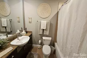 333 W Trade St, Charlotte, NC 28202 - Photo 21