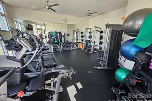 333 W Trade St, Charlotte, NC 28202 - Photo 29