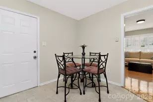 612 Flowe Dr, Charlotte, NC 28213 - Photo 9