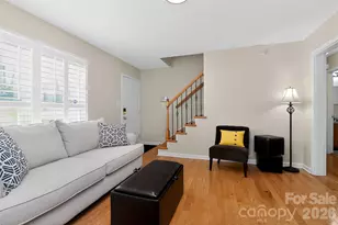 612 Flowe Dr, Charlotte, NC 28213 - Photo 5