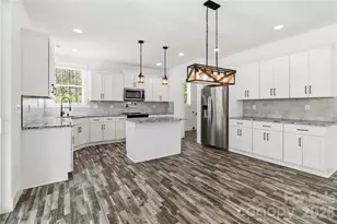 602 Stateline Rd, Clover, SC 29710 - Photo 11