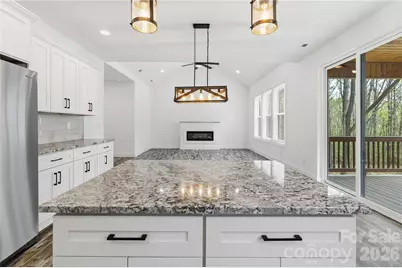 602 Stateline Road, Clover, SC 29710 - Photo 7