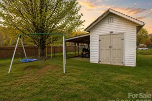 22 Brookfield Ln, Old Fort, NC 28762 - Photo 23