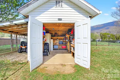 22 Brookfield Lane, Old Fort, NC 28762 - Photo 9