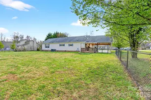 22 Brookfield Ln, Old Fort, NC 28762 - Photo 7