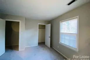 4657 Old Lantern Way, Charlotte, NC 28212 - Photo 7