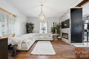 507 Oak St SW, Lenoir, NC 28645 - Photo 3