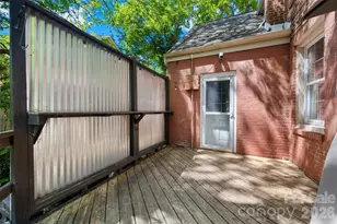 205 S Thompson St, Shelby, NC 28150 - Photo 33