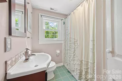 205 S Thompson Street, Shelby, NC 28150 - Photo 31
