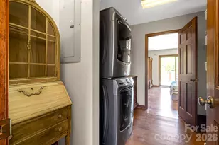 3104 Cove Loop Rd, Hendersonville, NC 28739 - Photo 23