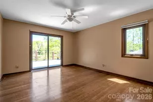 3104 Cove Loop Rd, Hendersonville, NC 28739 - Photo 25