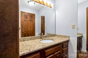 3104 Cove Loop Rd, Hendersonville, NC 28739 - Photo 21