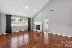 19830 Oak Leaf Cir, Cornelius, NC 28031 - Photo 7