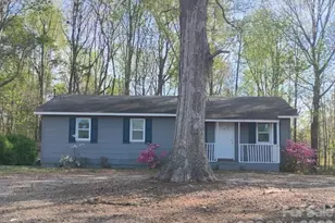 986 N Arant St, Pageland, SC 29728 - Photo 1