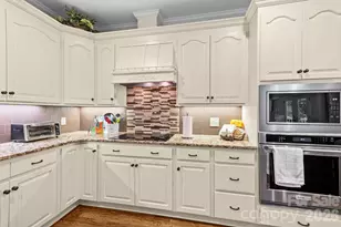 4080 Barbrick St, Sherrills Ford, NC 28673 - Photo 13